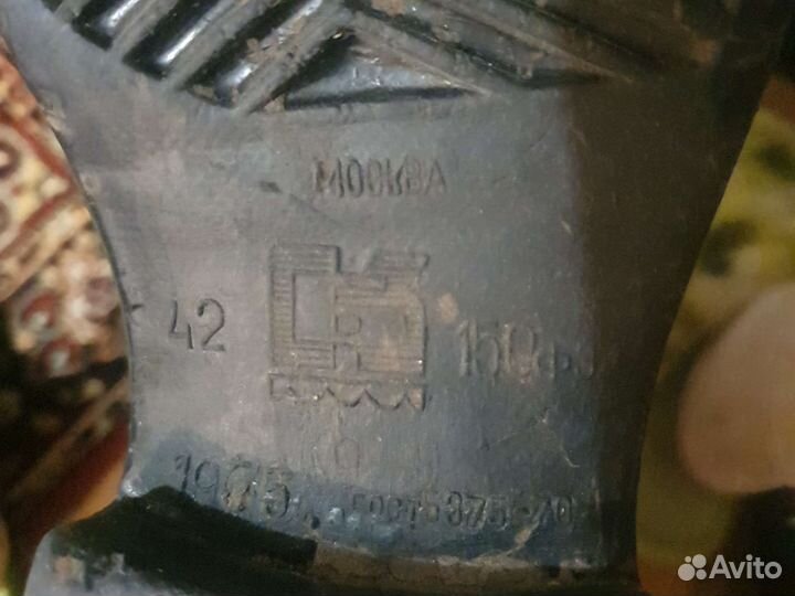 Резиновые сапоги мужские, 41 и 42 р