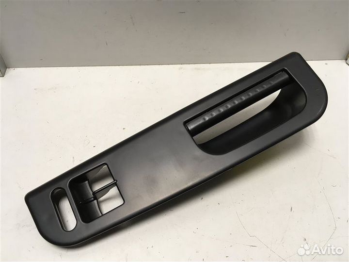 Накладка блока управления стеклоподъемниками