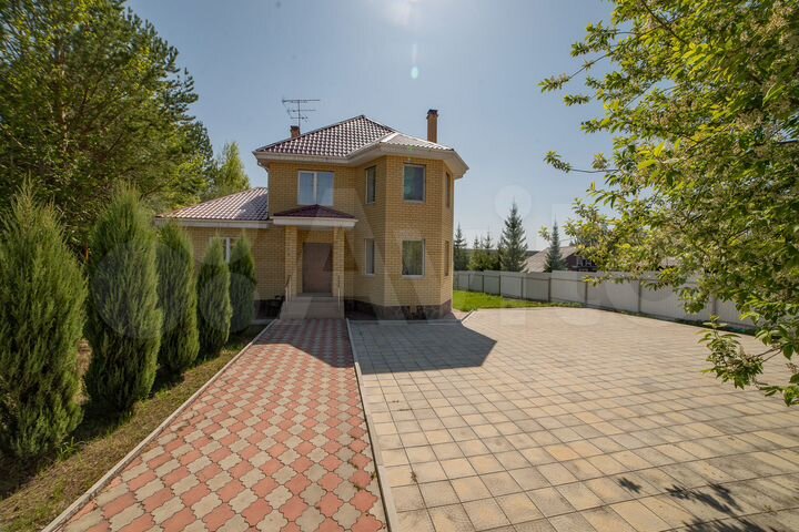 Коттедж 143,1 м² на участке 12,6 сот.