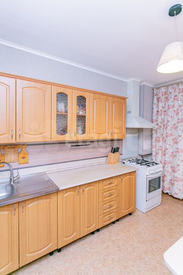 2-к. квартира, 54,4 м², 1/2 эт.