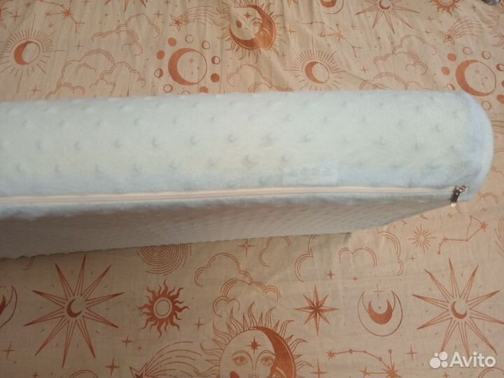 Подушка ортопедическая с эффектом памяти