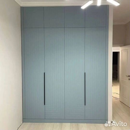 Шкаф распашной современный от производителя