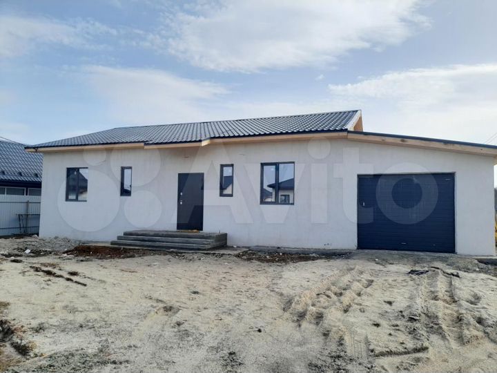 Коттедж 178 м² на участке 8 сот.