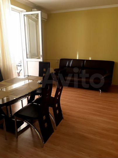 2-к. квартира, 98 м², 2/16 эт.