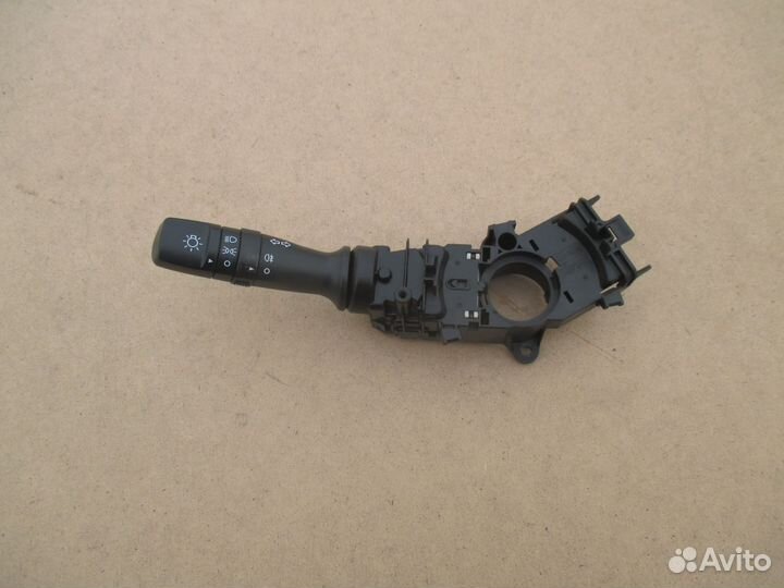 Переключатель поворотов Hyundai Solaris 2010-2017