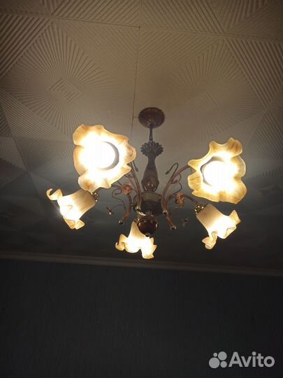 Люстра потолочная бу
