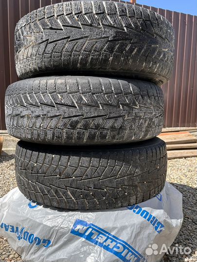 Hankook Winter I'Cept IZ2 15/65 R15 65T