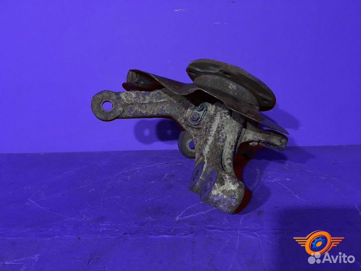 Кулак передний левый Suzuki Sx4 2 (Sx4 New)