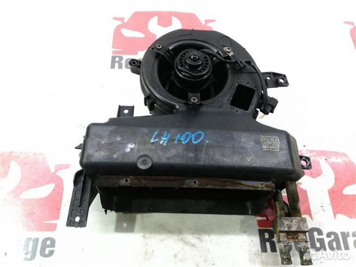 Печка задняя задняя Toyota Hiace LH100 2LTE 1992