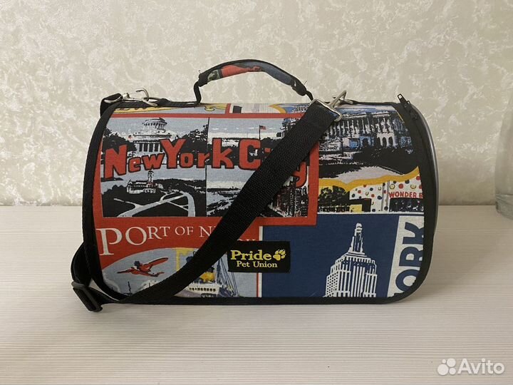 Переноска новая для кошек и собак