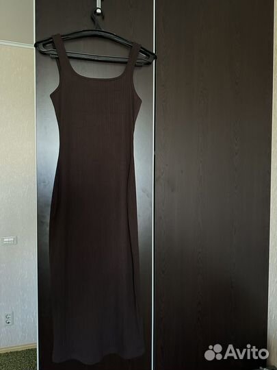 Платье в обтяжку длинное