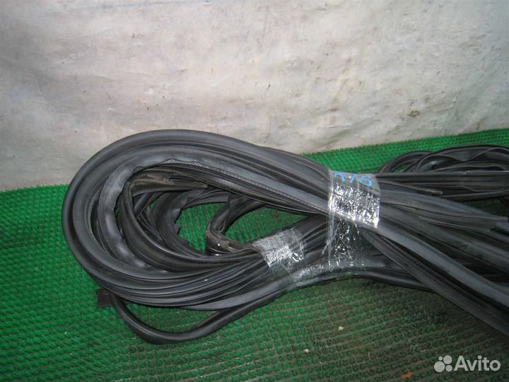 Уплотнители проемов дверей комплект Nissan Almera