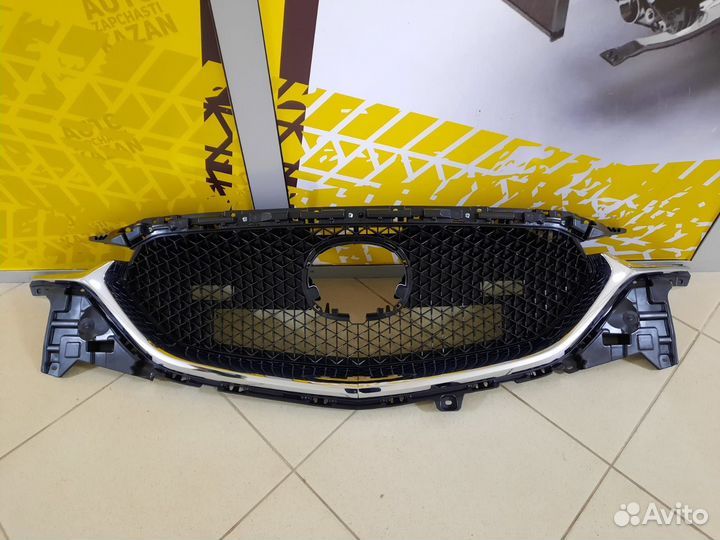 Решетка радиатора Mazda CX-5 2017-2024