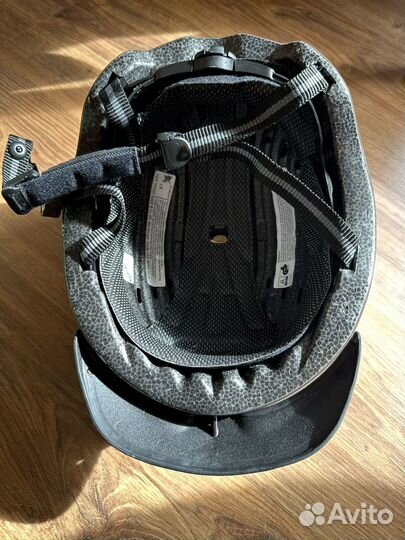 Шлем Uvex для конного спорта