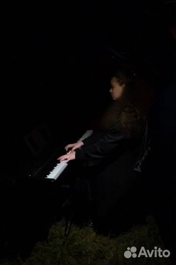 Учитель по фортепиано
