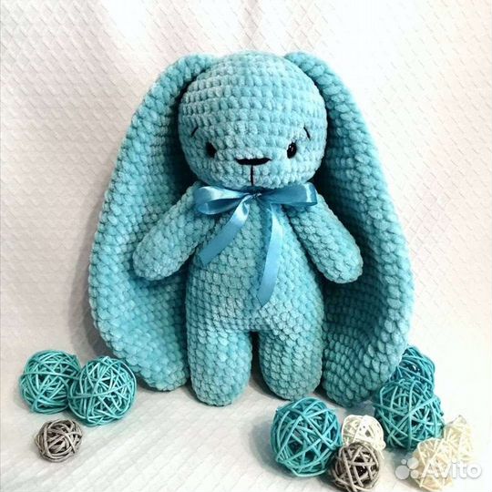 Вязаная игрушка Заяц Длинноухий