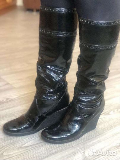 Сапоги лакированные женские