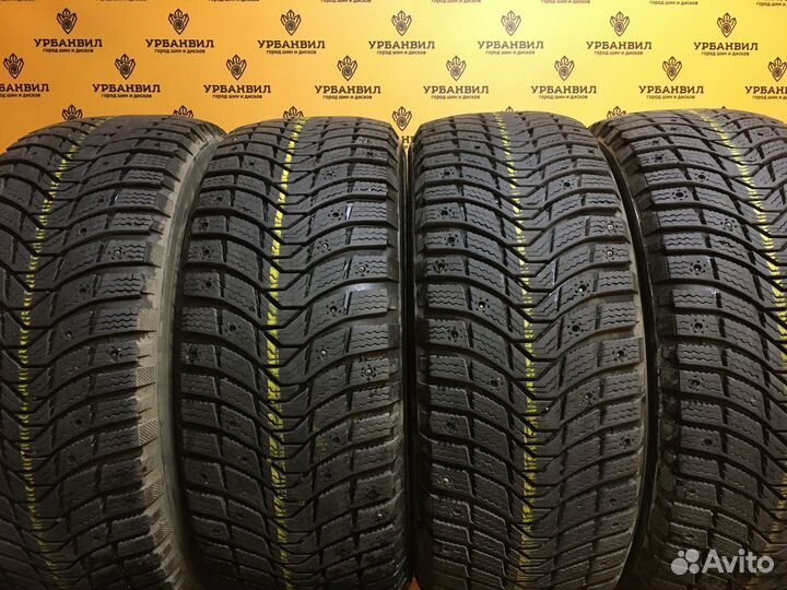 Michelin X-Ice North 3 215/55 R16 98T