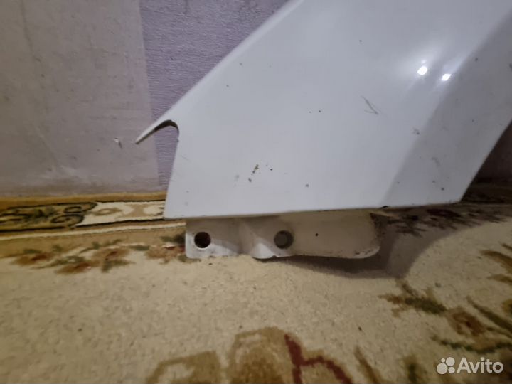 Передние левое крыло на Kia cerato2 купе