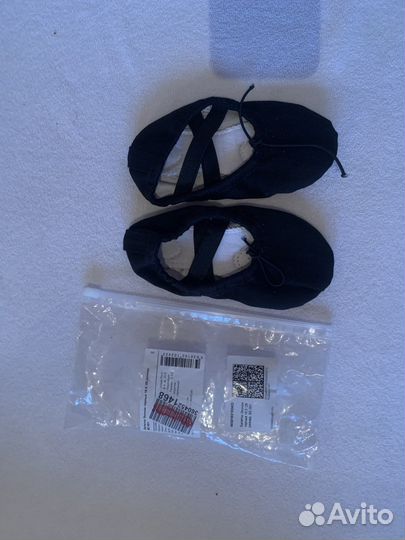 Гимнастический купальник 2 шт, чешки 2 шт