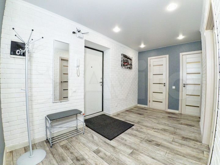 3-к. квартира, 70 м², 2/14 эт.