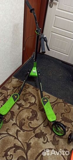 Инерционный самокат