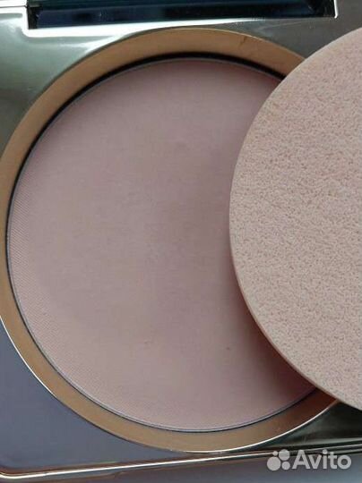 Пудра бежевая