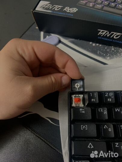 Игровая механическая клавиатура RGB