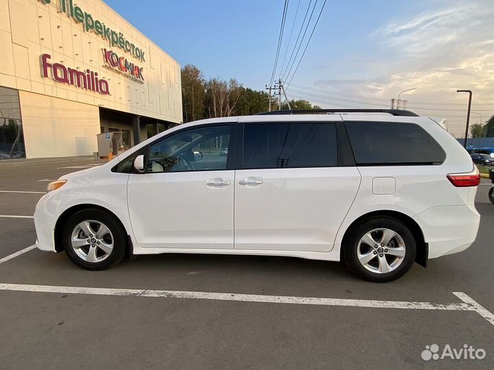 Toyota Sienna 3.5 AT, 2018, 65 000 км