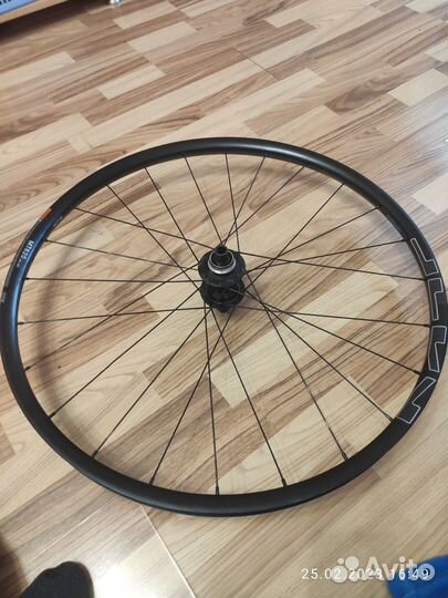 Колеса Shimano MT620