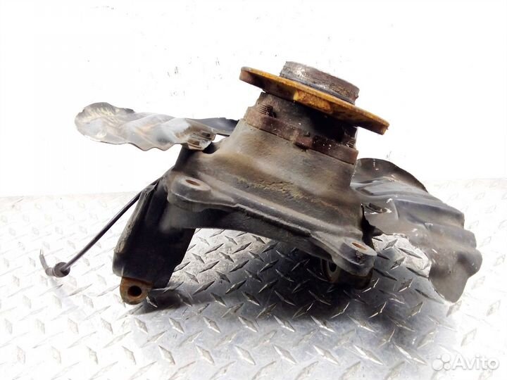 Цапфа/кулак поворотный передний правый BMW X3