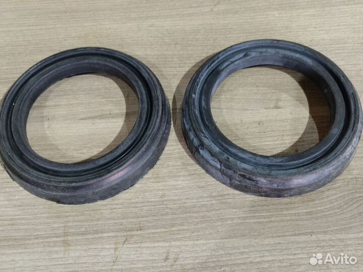 Проставки передних пружин Москвич 408 2140 412