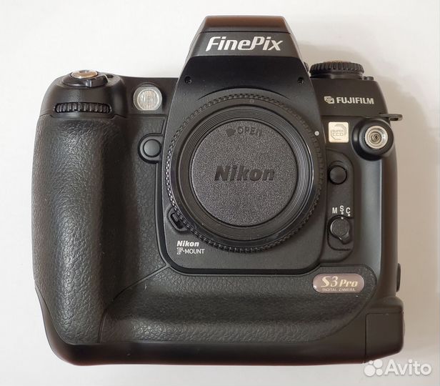 FujiFilm FinePix S3Pro