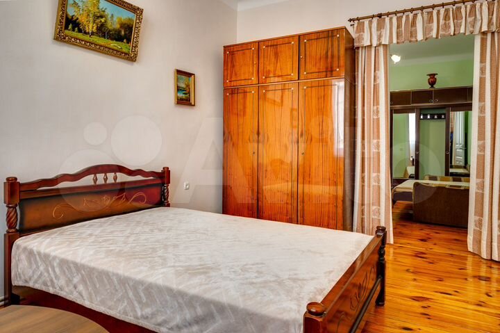 2-к. квартира, 48 м², 2/3 эт.