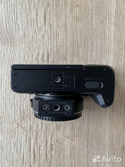 Canon EOS M6 Mark II + Viltrox EF-M2 0.71x