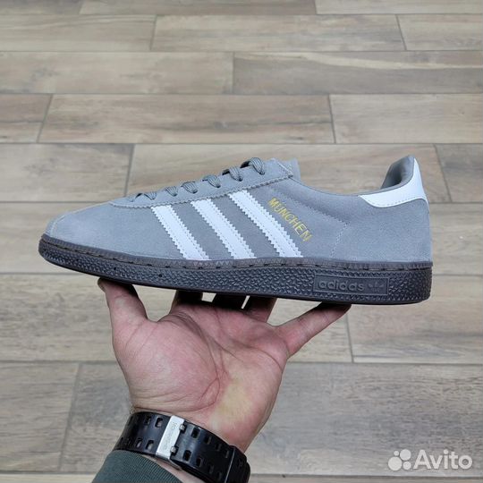 Кроссовки мужские adidas munchen grey white 44