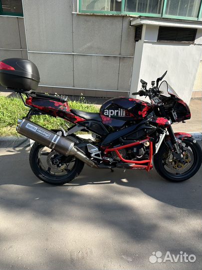 Aprilia Tuono 1000 2004 г