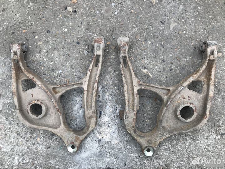 Рычаг задний Mercedes-Benz R-Class W251