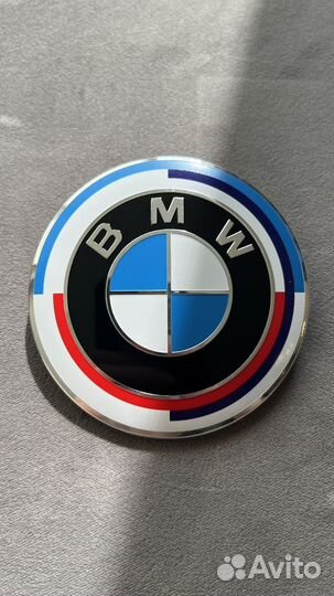 Эмблемa 50 jаhrе вмw М (капот 82мм) G20, G22