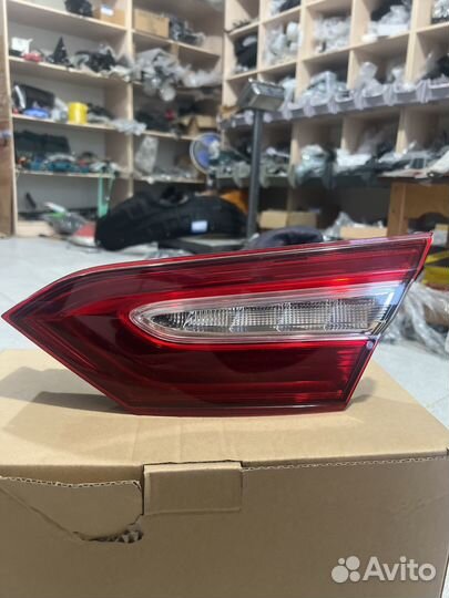 Фонарь внутренний LED задний правый Toyota Camry