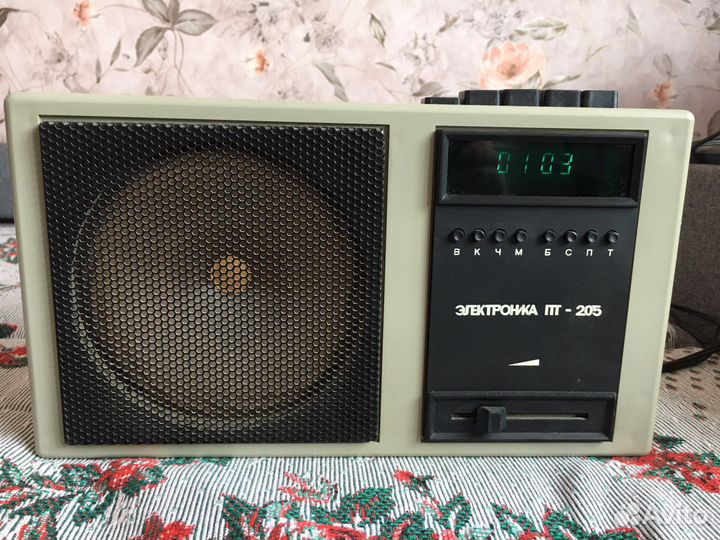 Радиоприемник 3-пр. Маяк 204 и Электроника пт-205