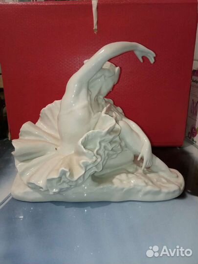 Фарфоровые статуэтки