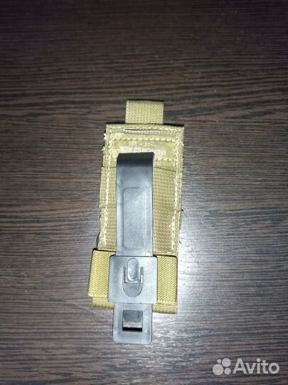 Нож-стропорез Benchmade (США)