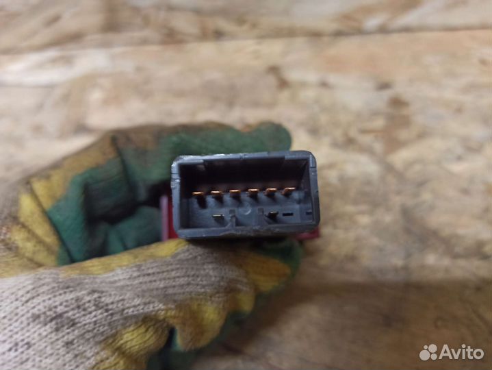 Кнопка аварийки Chevrolet Lacetti