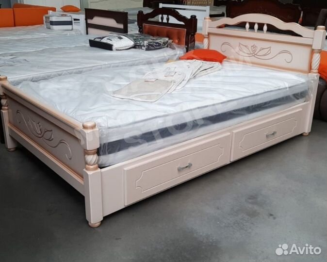 Кровать Бежевый массив