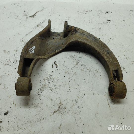 Рычаг подвески задний правый Hyundai Sonata 2004