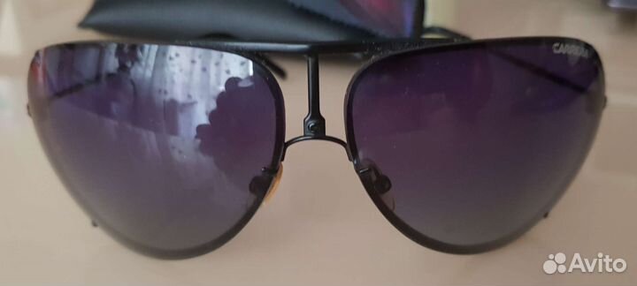 Солнцезащитные очки Carrera