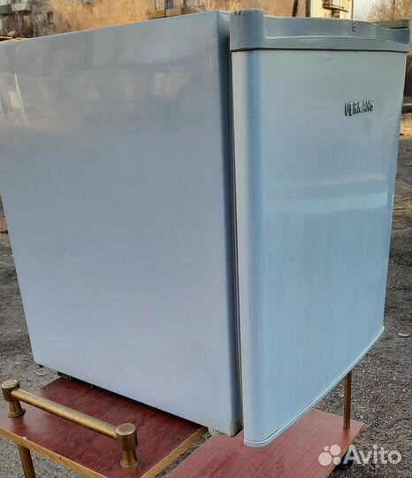 Холодильник маленький