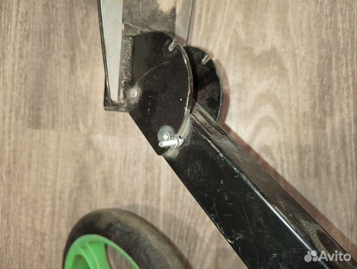 Самокат взрослый до 100кг