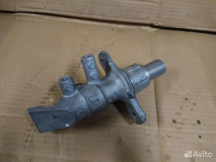 Цилиндр тормозной мерседес W166 X166